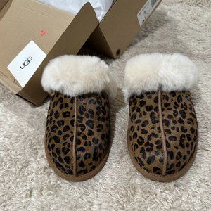 NEW Ugg Women's Scuffette II Leopard Slipper (Size 7 US)